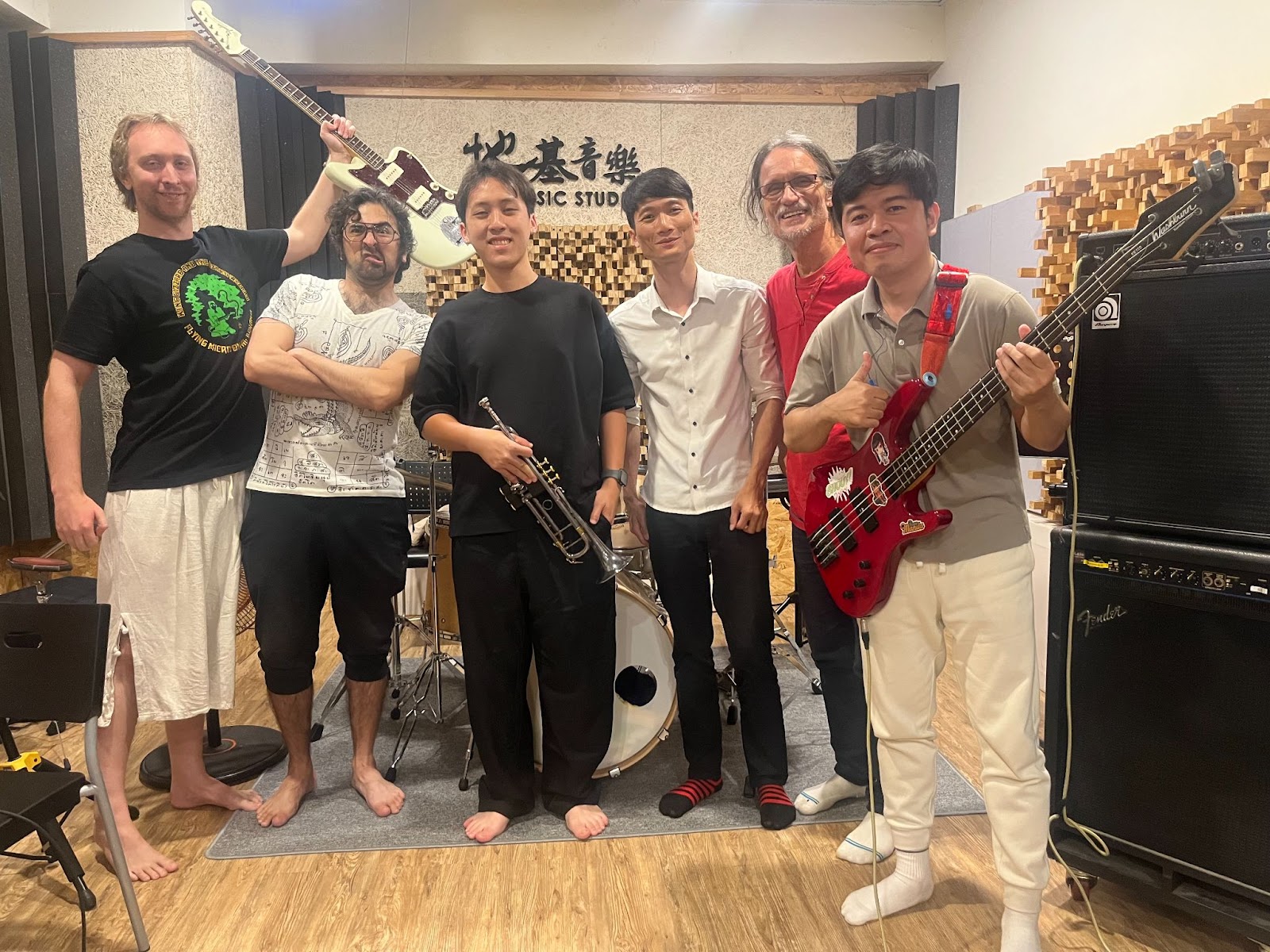12. Akuba Funk